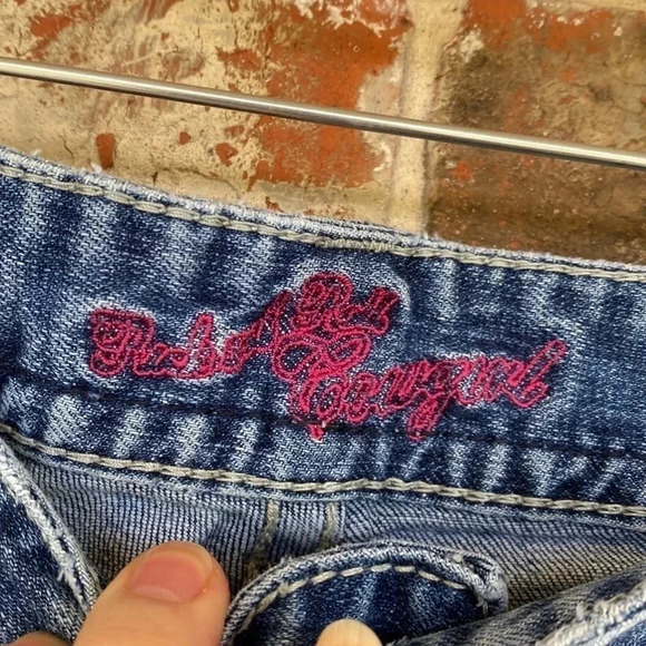 Rock and Roll Cowgirl Low Rise Blingy Bootcut Jeans - Picture 6 of 11